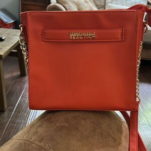 Kenneth Cole Reaction‎ Crossbody Bag. Pumpkin Orange. Excellent Condition!
